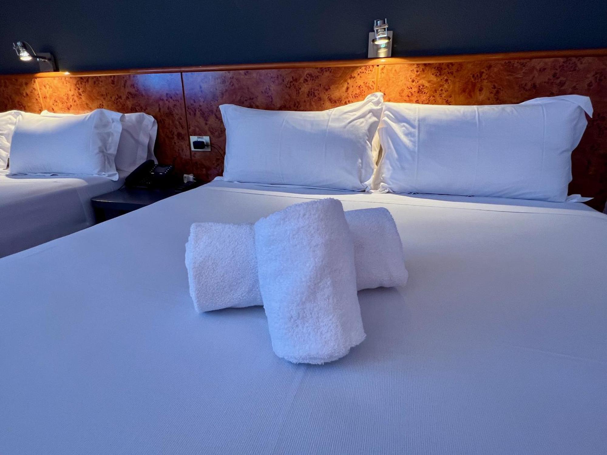 Ap Hotel Madrid Airport Εξωτερικό φωτογραφία