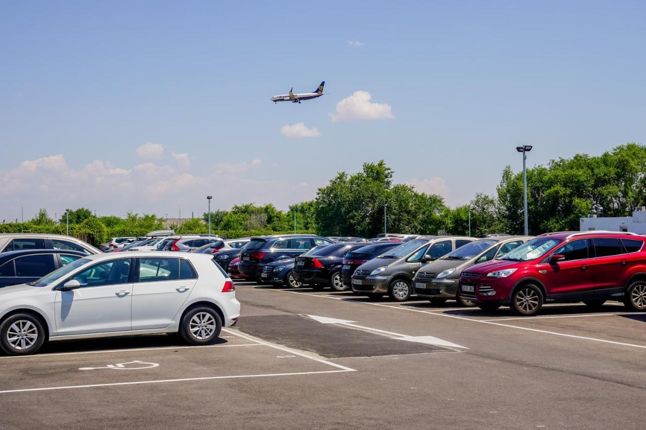Ap Hotel Madrid Airport Εξωτερικό φωτογραφία