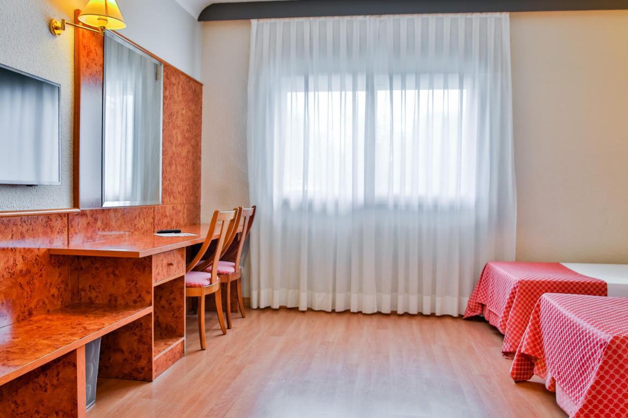 Ap Hotel Madrid Airport Εξωτερικό φωτογραφία
